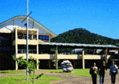 詹姆斯·库克大学