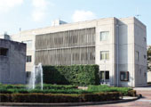 日本九州大学（艺术学院）-国立